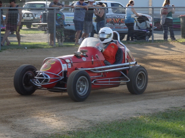 QLD3 Barrie Watt Holden